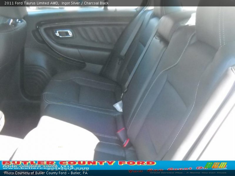 Ingot Silver / Charcoal Black 2011 Ford Taurus Limited AWD