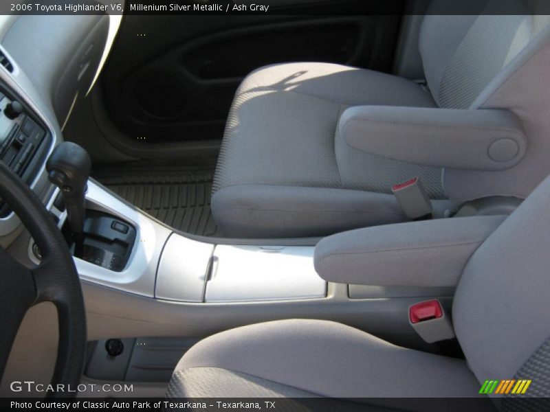 Millenium Silver Metallic / Ash Gray 2006 Toyota Highlander V6