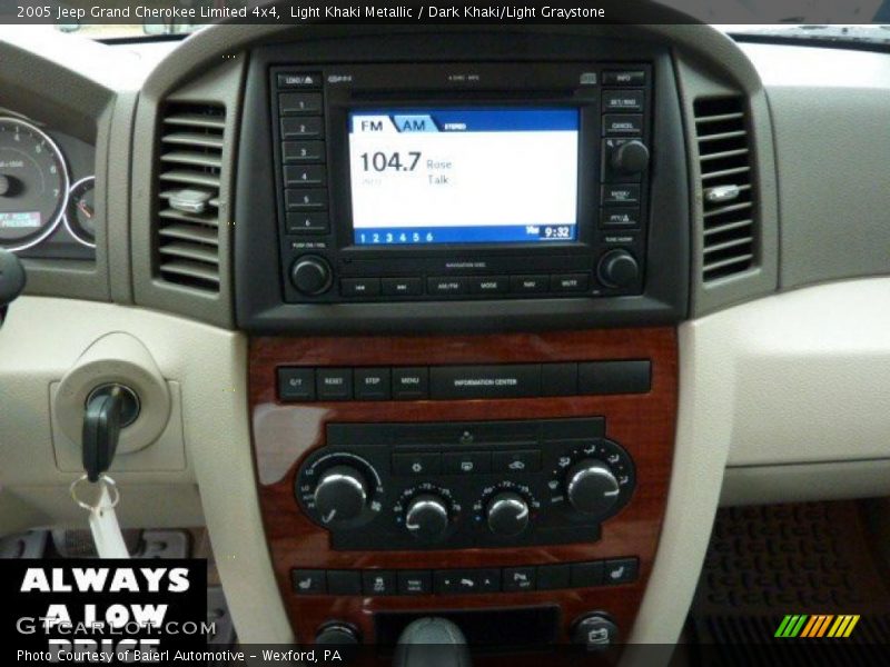 Light Khaki Metallic / Dark Khaki/Light Graystone 2005 Jeep Grand Cherokee Limited 4x4