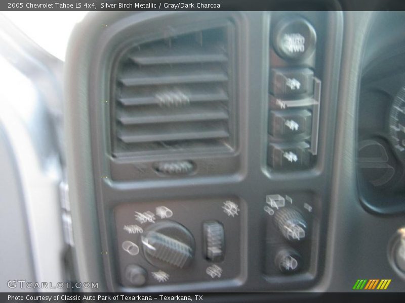 Silver Birch Metallic / Gray/Dark Charcoal 2005 Chevrolet Tahoe LS 4x4