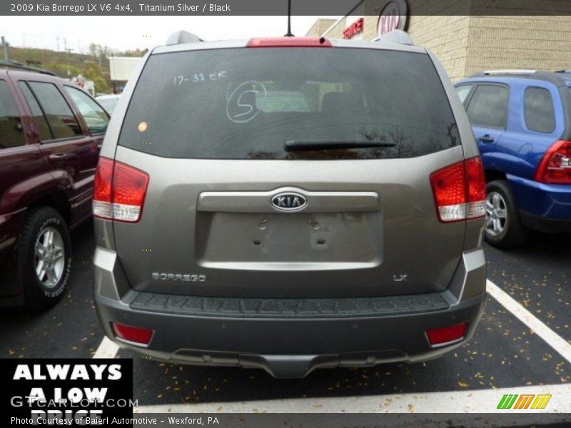 Titanium Silver / Black 2009 Kia Borrego LX V6 4x4