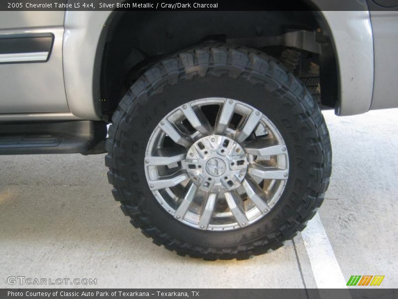 Silver Birch Metallic / Gray/Dark Charcoal 2005 Chevrolet Tahoe LS 4x4
