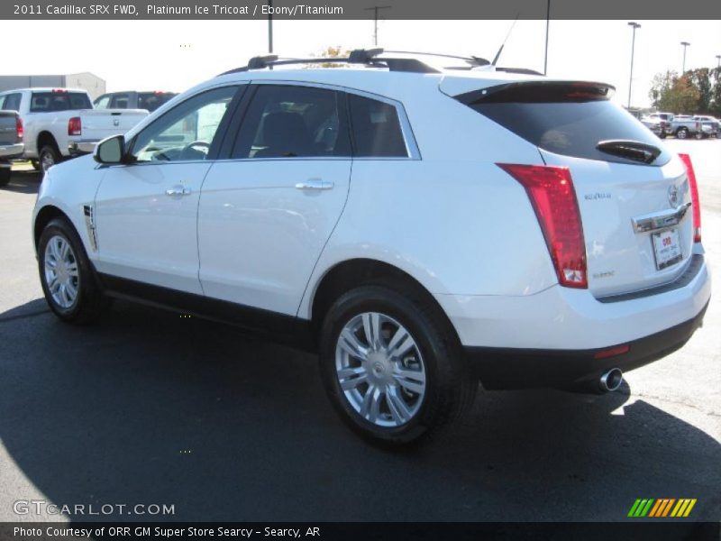 Platinum Ice Tricoat / Ebony/Titanium 2011 Cadillac SRX FWD