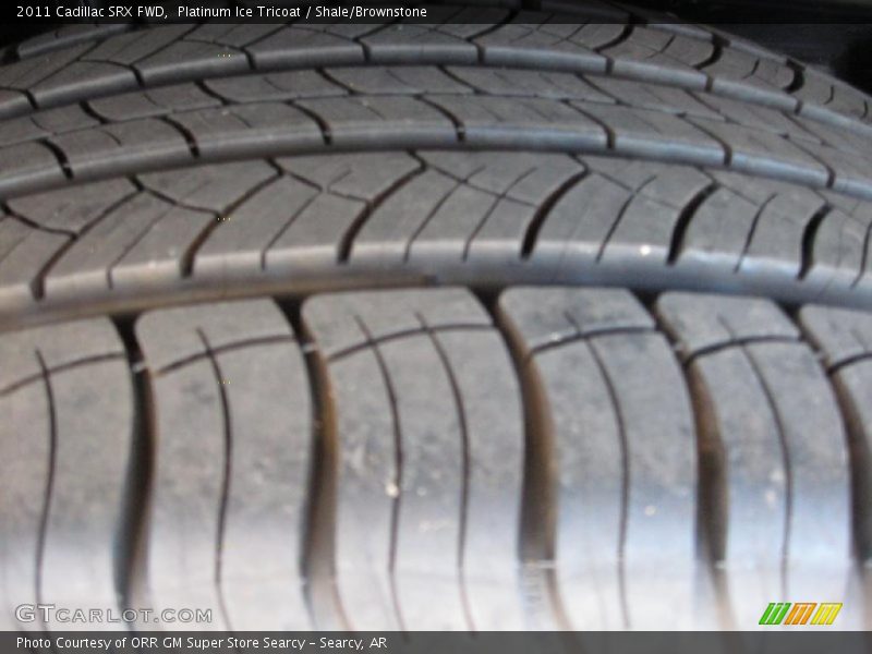 Platinum Ice Tricoat / Shale/Brownstone 2011 Cadillac SRX FWD