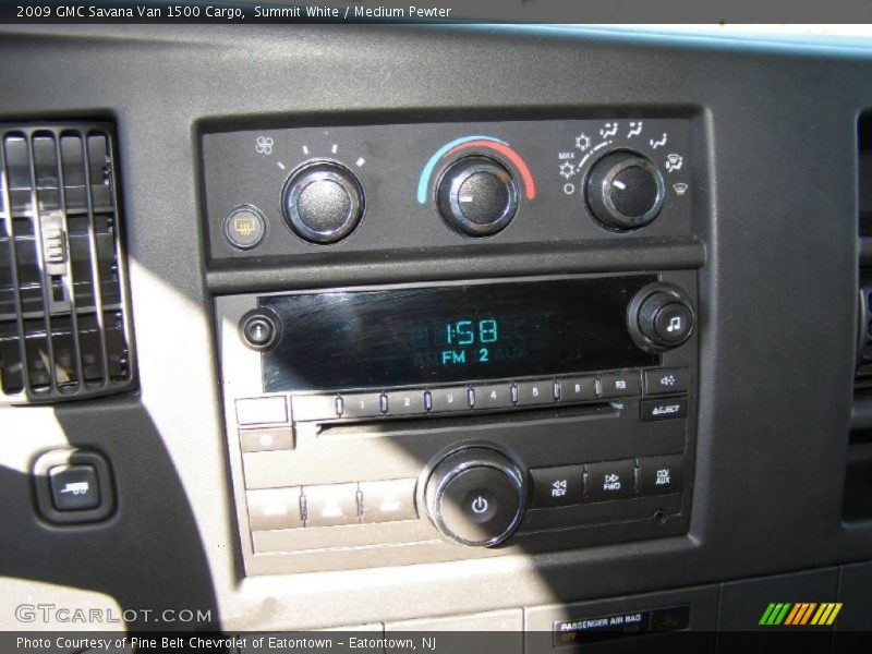 Summit White / Medium Pewter 2009 GMC Savana Van 1500 Cargo