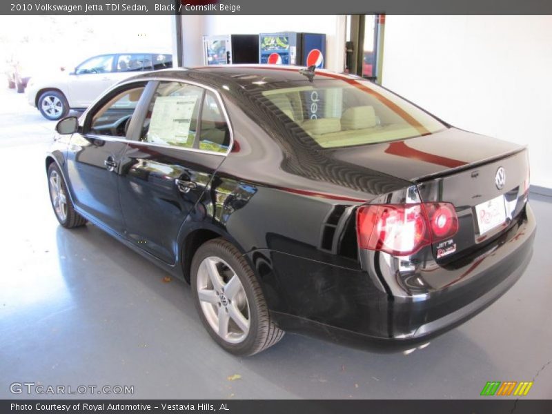 Black / Cornsilk Beige 2010 Volkswagen Jetta TDI Sedan