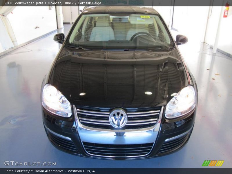 Black / Cornsilk Beige 2010 Volkswagen Jetta TDI Sedan