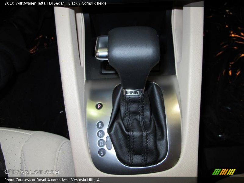 Black / Cornsilk Beige 2010 Volkswagen Jetta TDI Sedan