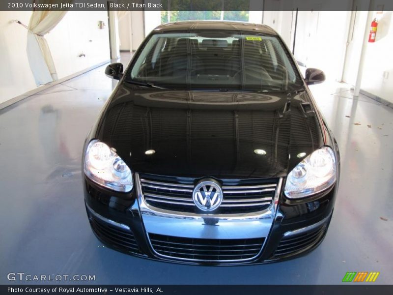 Black / Titan Black 2010 Volkswagen Jetta TDI Sedan