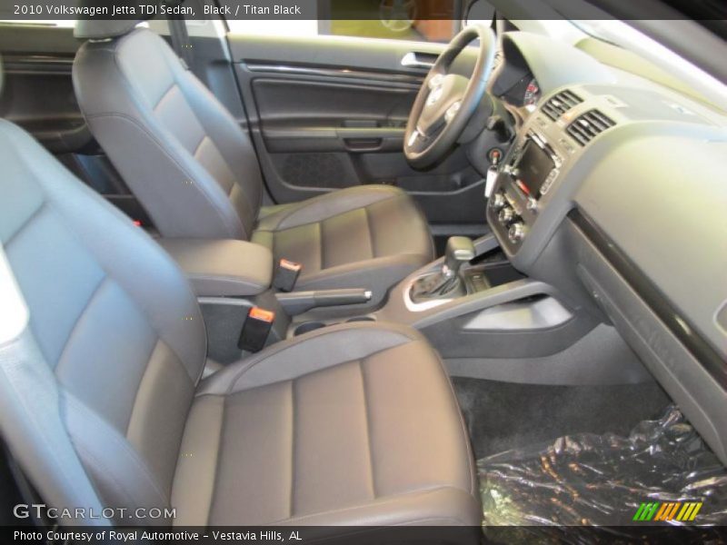 Black / Titan Black 2010 Volkswagen Jetta TDI Sedan