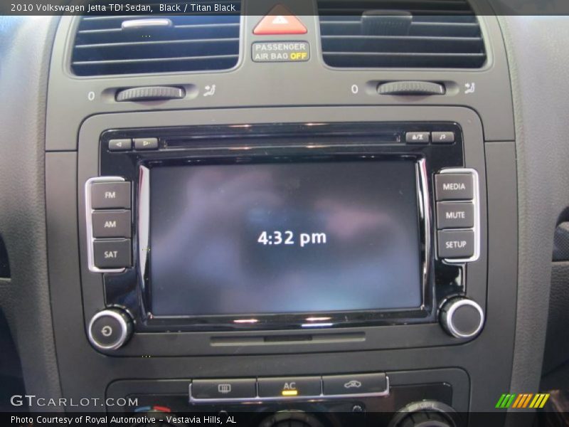 Black / Titan Black 2010 Volkswagen Jetta TDI Sedan