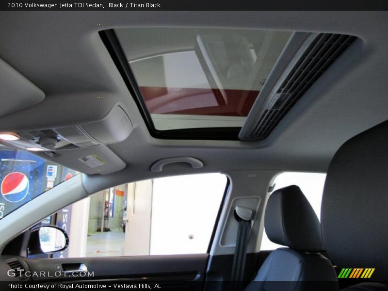 Black / Titan Black 2010 Volkswagen Jetta TDI Sedan