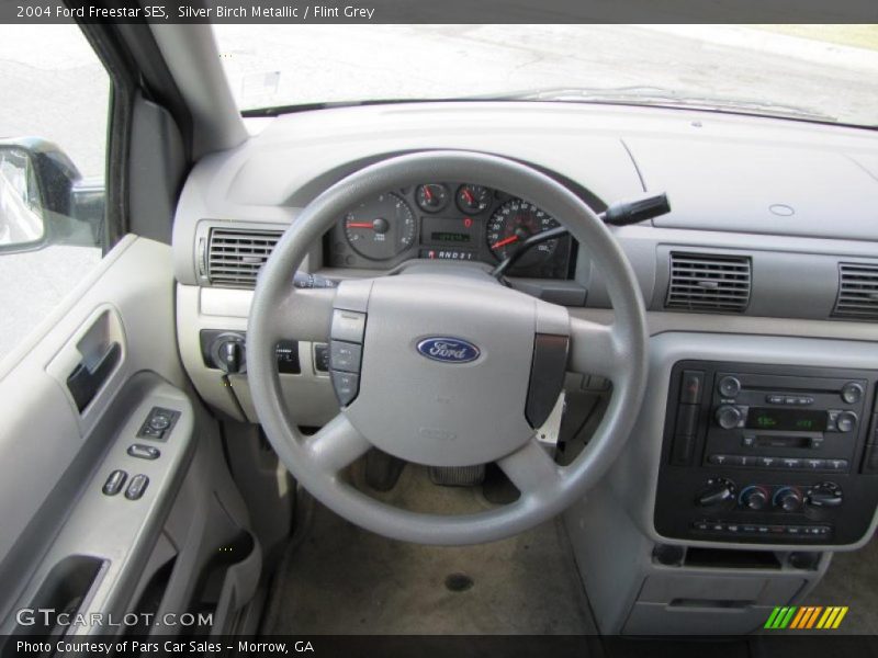 Dashboard of 2004 Freestar SES