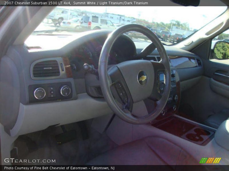 Summit White / Light Titanium/Dark Titanium 2007 Chevrolet Suburban 1500 LT 4x4