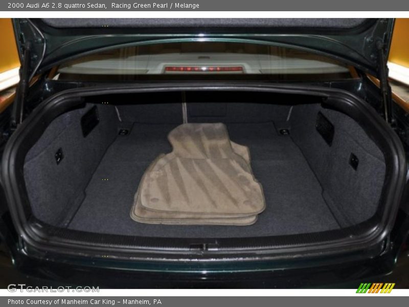  2000 A6 2.8 quattro Sedan Trunk