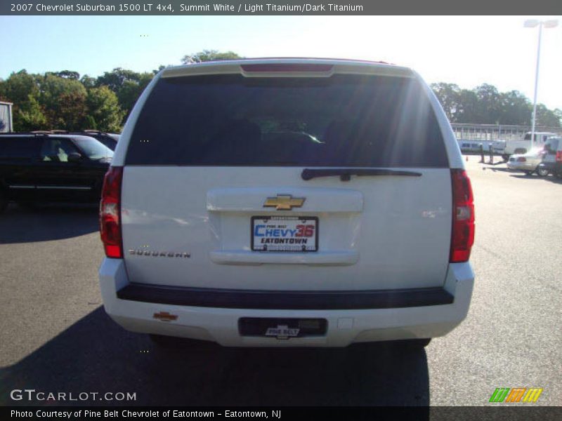 Summit White / Light Titanium/Dark Titanium 2007 Chevrolet Suburban 1500 LT 4x4