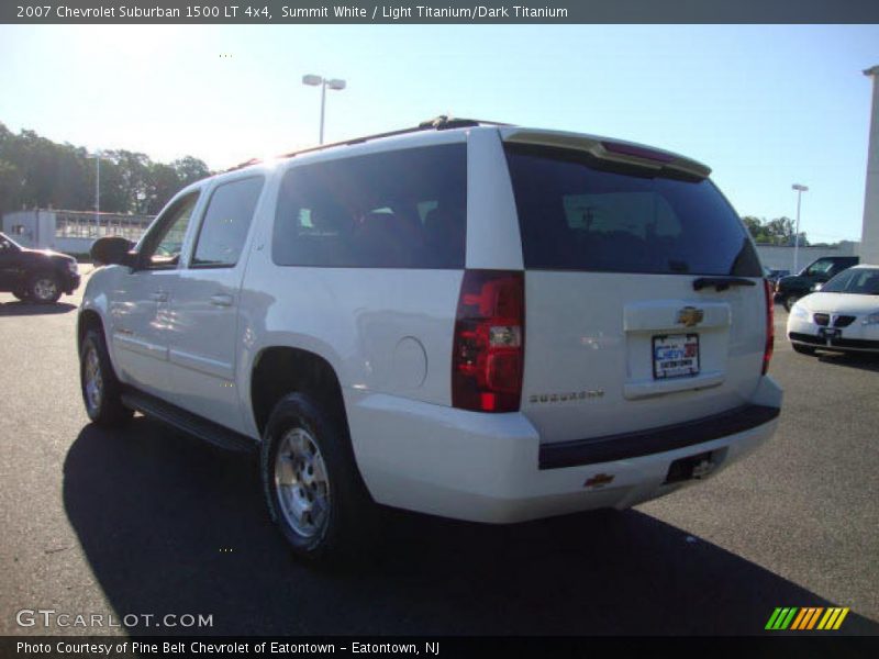 Summit White / Light Titanium/Dark Titanium 2007 Chevrolet Suburban 1500 LT 4x4