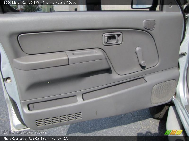 Silver Ice Metallic / Dusk 2000 Nissan Xterra XE V6