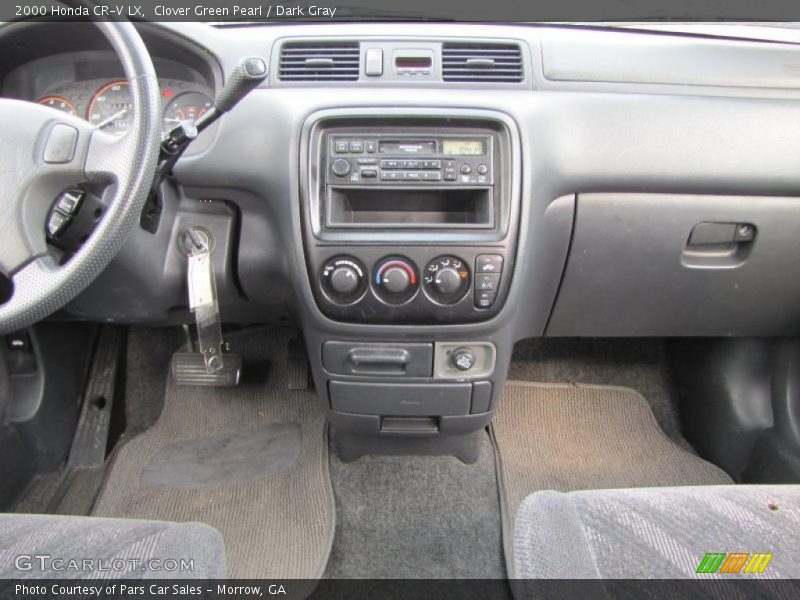 Dashboard of 2000 CR-V LX
