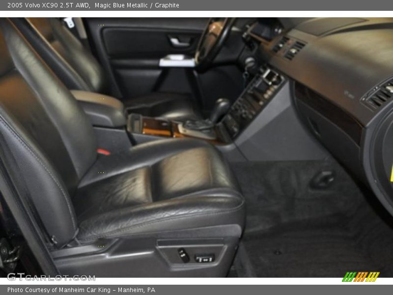 Magic Blue Metallic / Graphite 2005 Volvo XC90 2.5T AWD