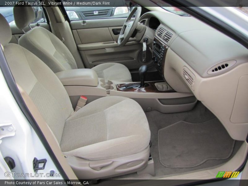 Vibrant White / Medium/Dark Flint 2007 Ford Taurus SEL