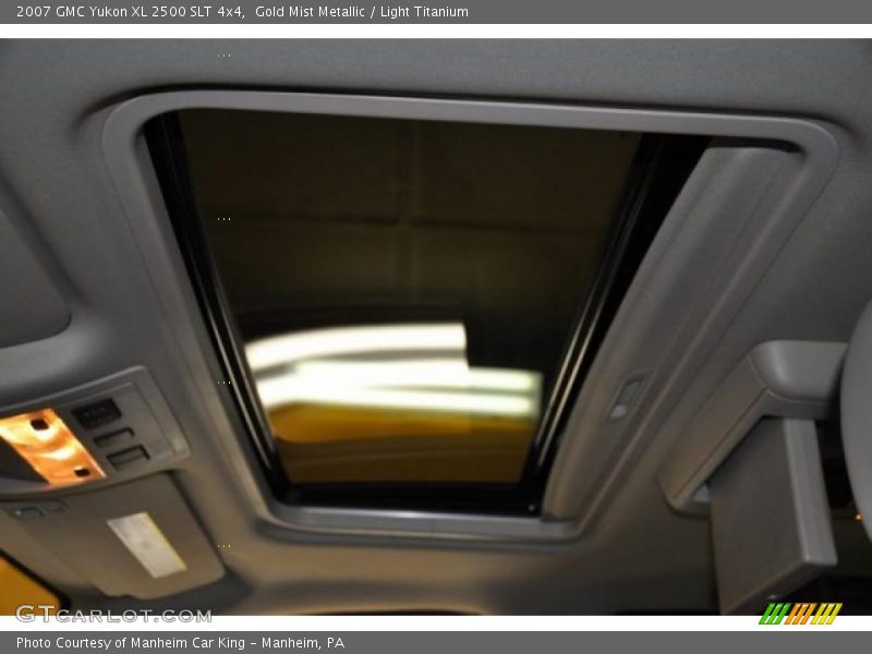 Gold Mist Metallic / Light Titanium 2007 GMC Yukon XL 2500 SLT 4x4