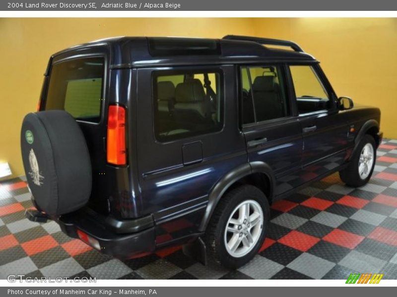 Adriatic Blue / Alpaca Beige 2004 Land Rover Discovery SE