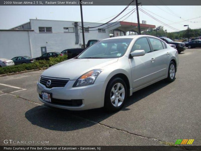 Radiant Silver Metallic / Charcoal 2009 Nissan Altima 2.5 SL