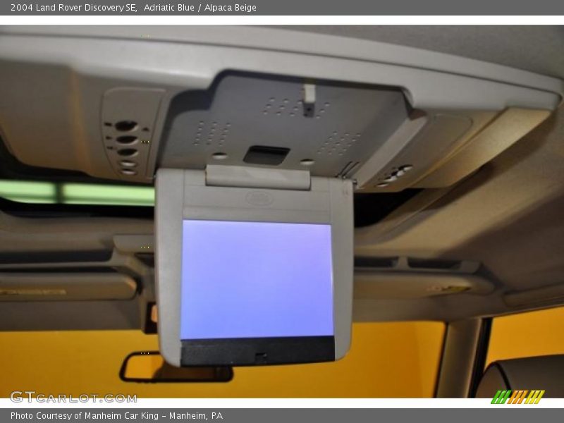 Adriatic Blue / Alpaca Beige 2004 Land Rover Discovery SE