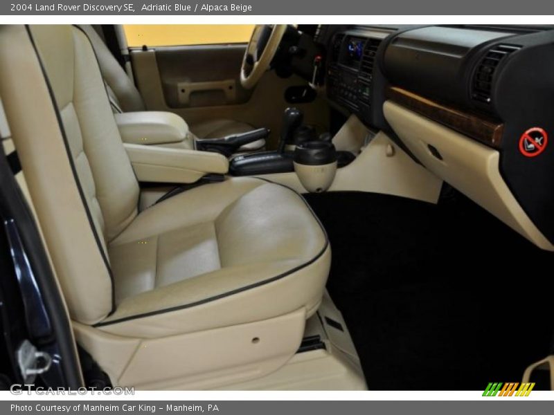 Adriatic Blue / Alpaca Beige 2004 Land Rover Discovery SE