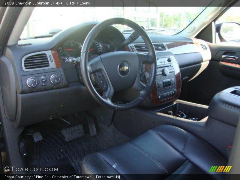 Black / Ebony 2009 Chevrolet Suburban LT 4x4