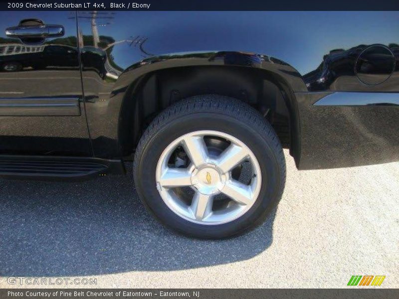 Black / Ebony 2009 Chevrolet Suburban LT 4x4