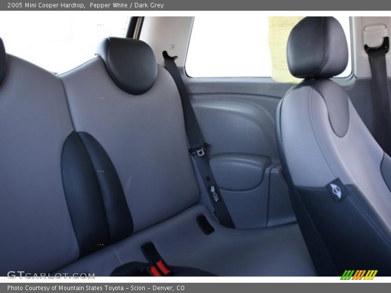Pepper White / Dark Grey 2005 Mini Cooper Hardtop