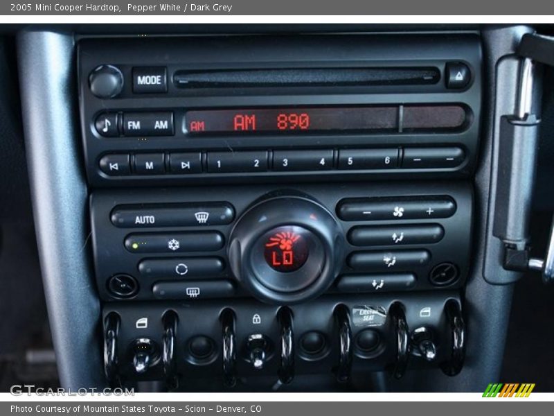 Pepper White / Dark Grey 2005 Mini Cooper Hardtop