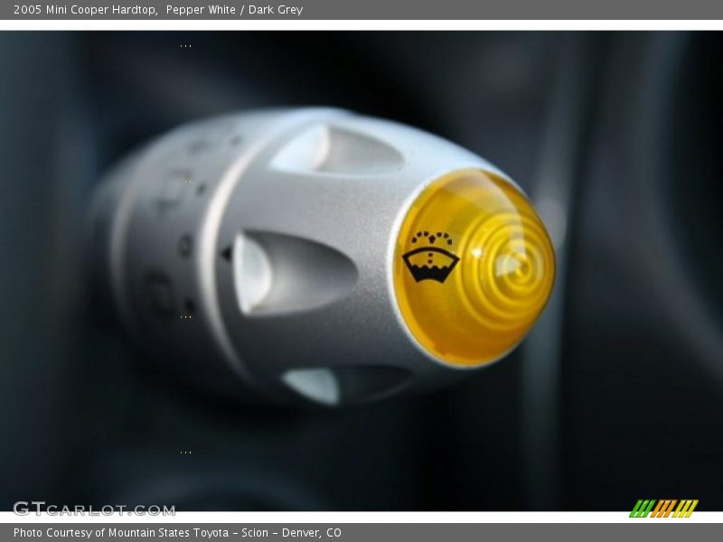 Pepper White / Dark Grey 2005 Mini Cooper Hardtop