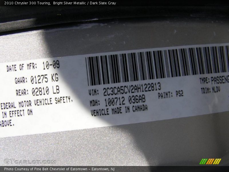 Bright Silver Metallic / Dark Slate Gray 2010 Chrysler 300 Touring