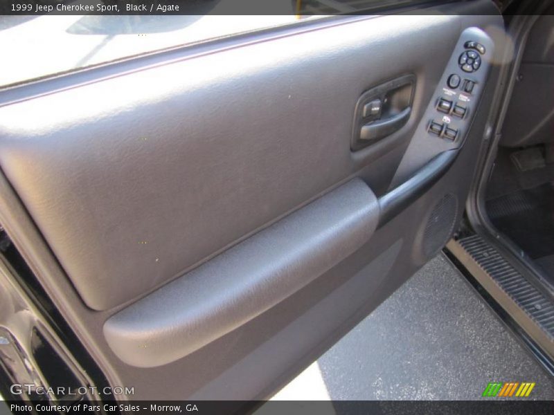 Black / Agate 1999 Jeep Cherokee Sport