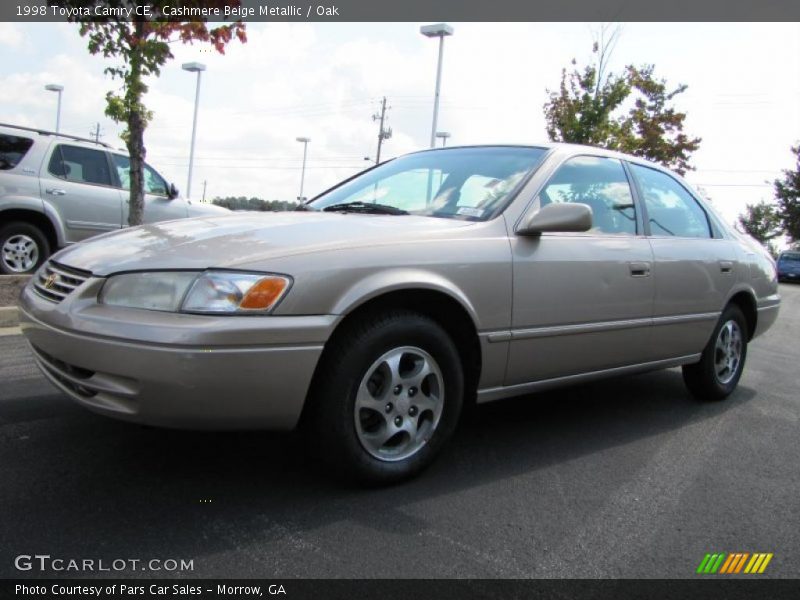 Cashmere Beige Metallic / Oak 1998 Toyota Camry CE