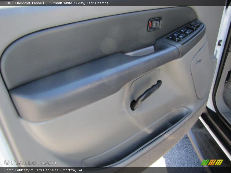 Summit White / Gray/Dark Charcoal 2003 Chevrolet Tahoe LS