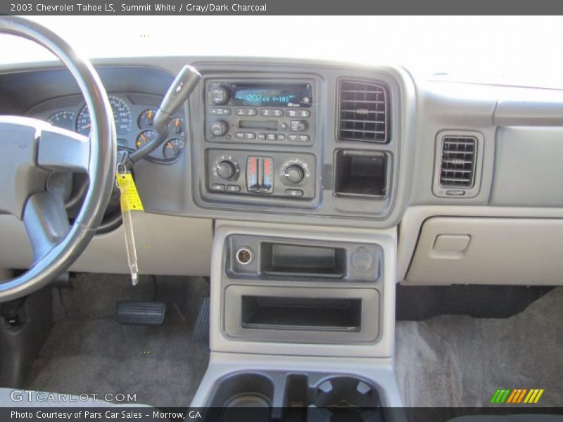 Summit White / Gray/Dark Charcoal 2003 Chevrolet Tahoe LS