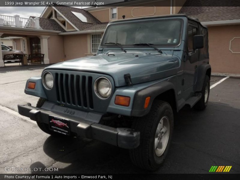 Gunmetal Pearlcoat / Agate 1999 Jeep Wrangler SE 4x4