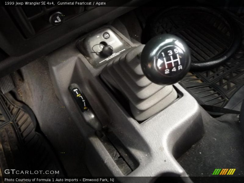  1999 Wrangler SE 4x4 5 Speed Manual Shifter
