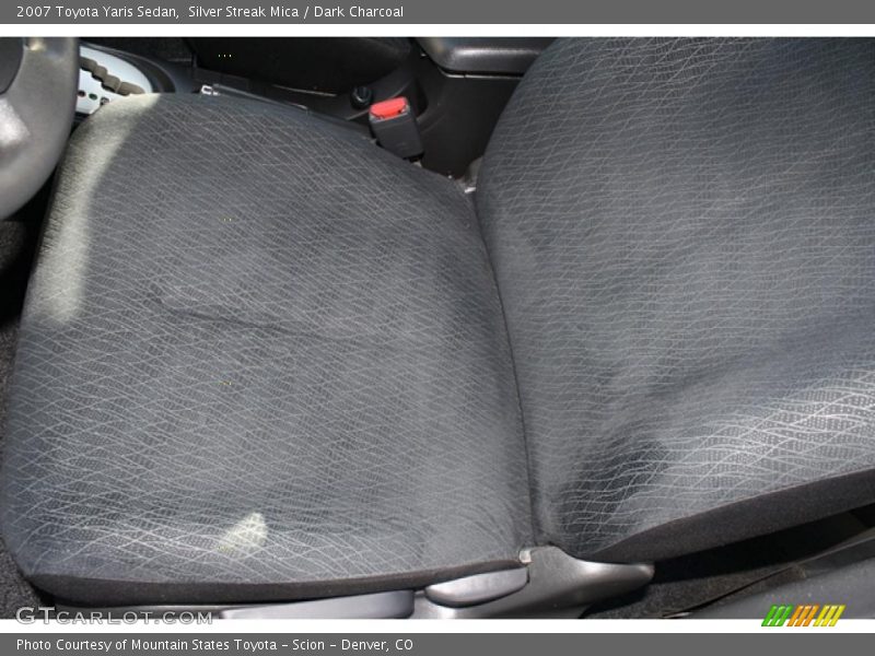 Silver Streak Mica / Dark Charcoal 2007 Toyota Yaris Sedan