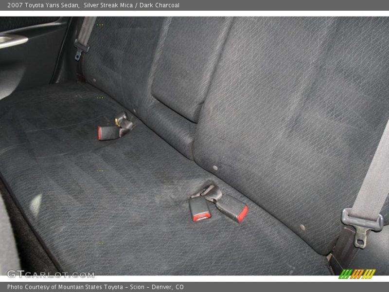 Silver Streak Mica / Dark Charcoal 2007 Toyota Yaris Sedan