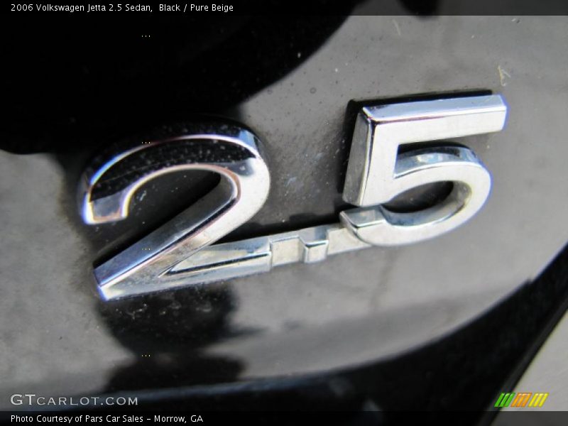 Black / Pure Beige 2006 Volkswagen Jetta 2.5 Sedan
