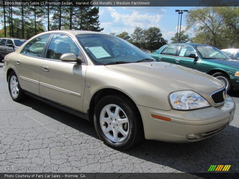 Front 3/4 View of 2000 Sable LS Premium Sedan