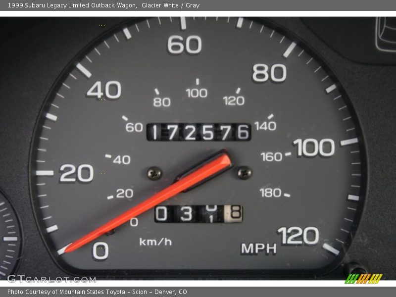 Glacier White / Gray 1999 Subaru Legacy Limited Outback Wagon