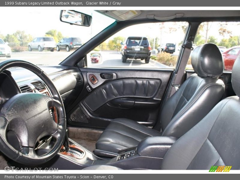 Glacier White / Gray 1999 Subaru Legacy Limited Outback Wagon