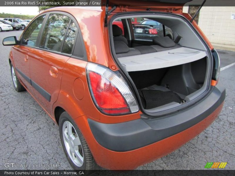 Sunset Orange / Gray 2006 Kia Rio Rio5 SX Hatchback