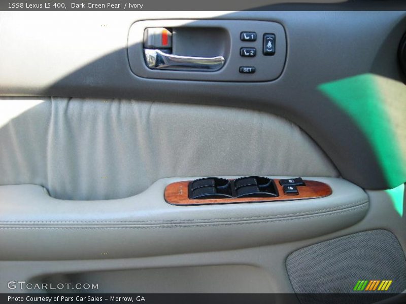 Dark Green Pearl / Ivory 1998 Lexus LS 400